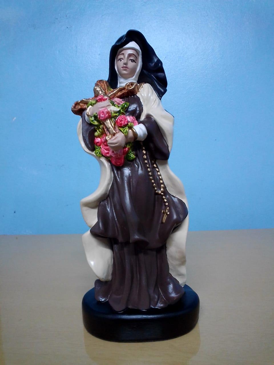 imagem de Santa Terezinha esvoaçante  - 22cm