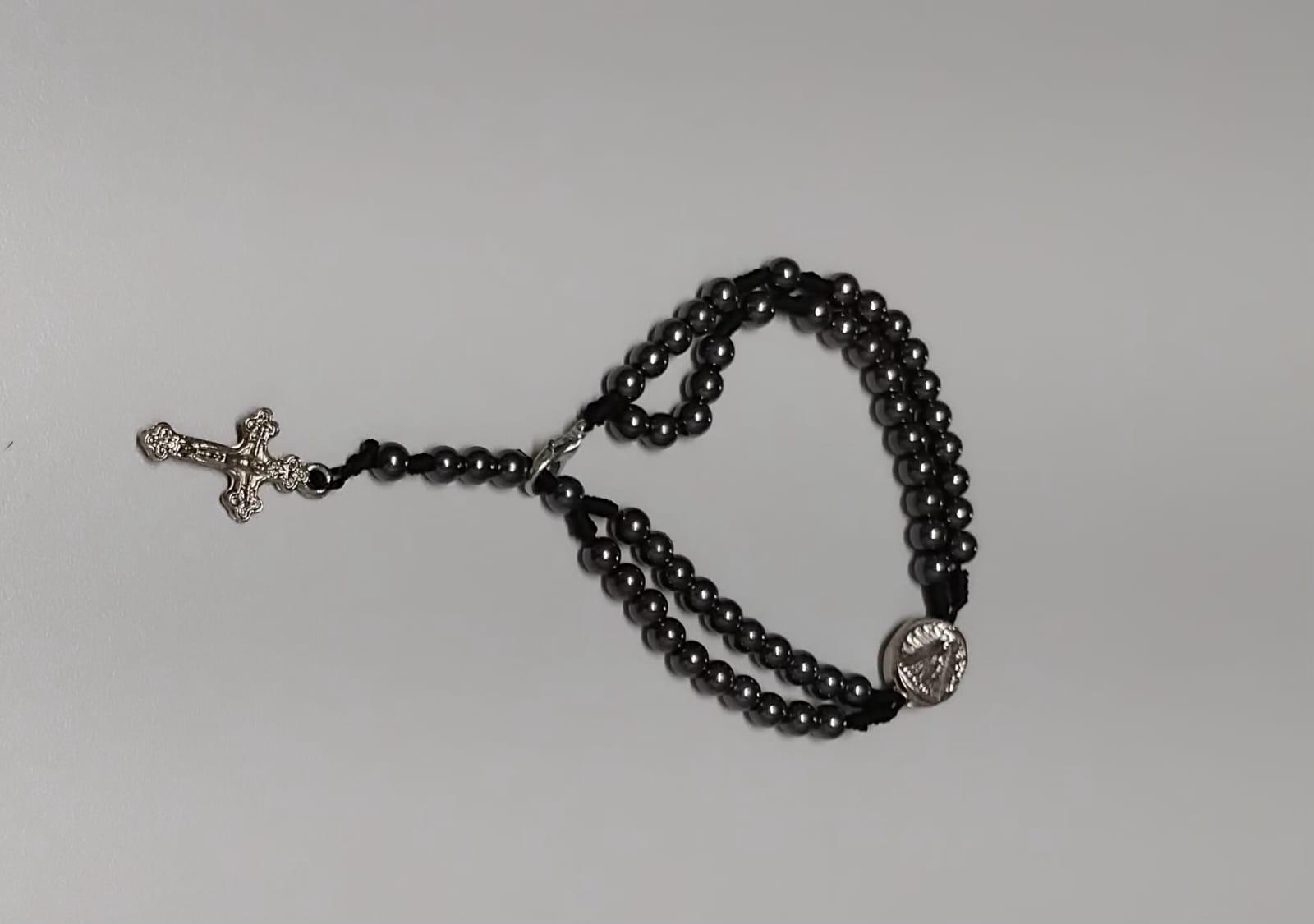 imagem de Terço de pulso Nossa Senhora Aparecida em hematita