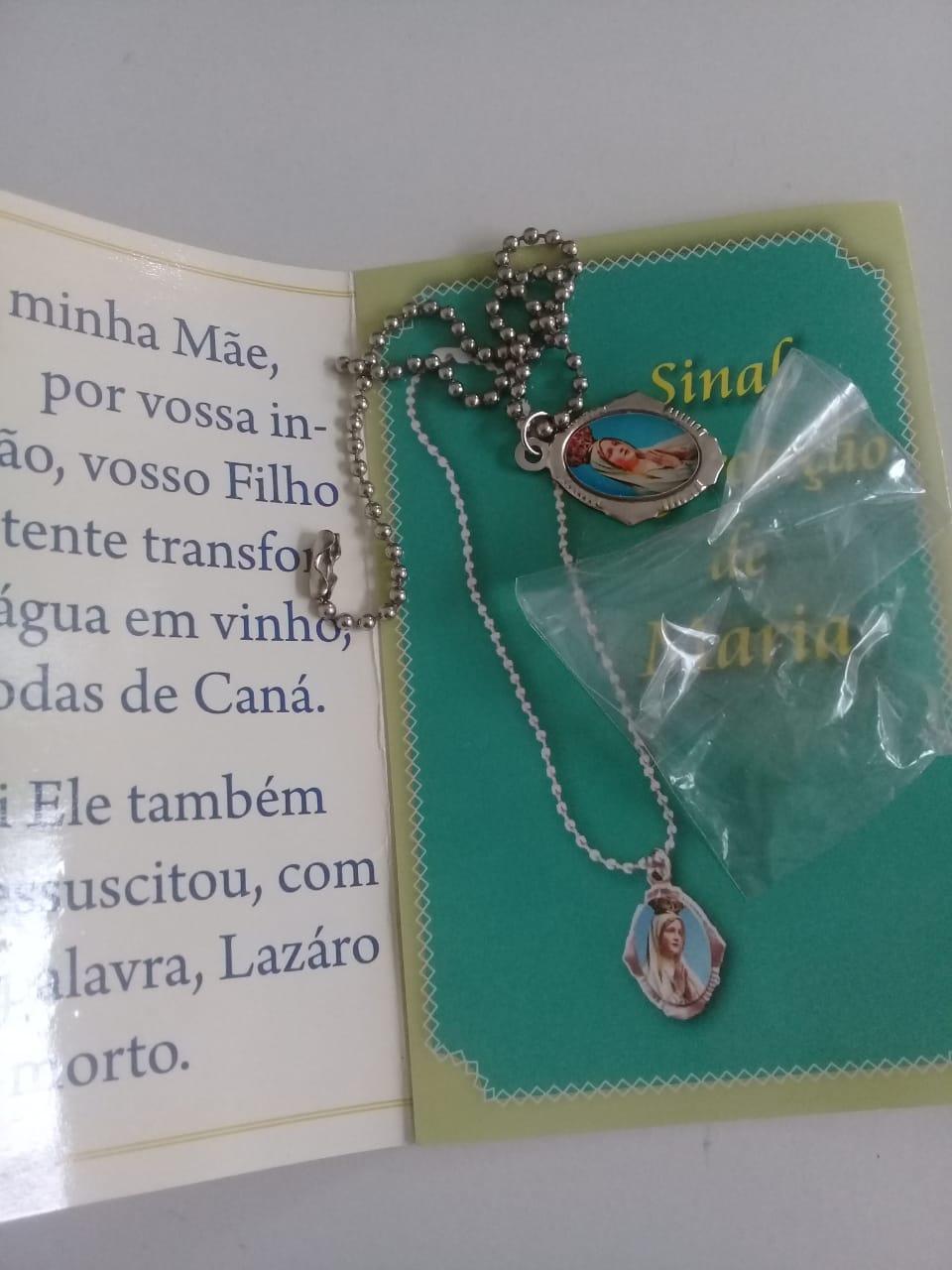 imagem de Folheto com oração e  medalha