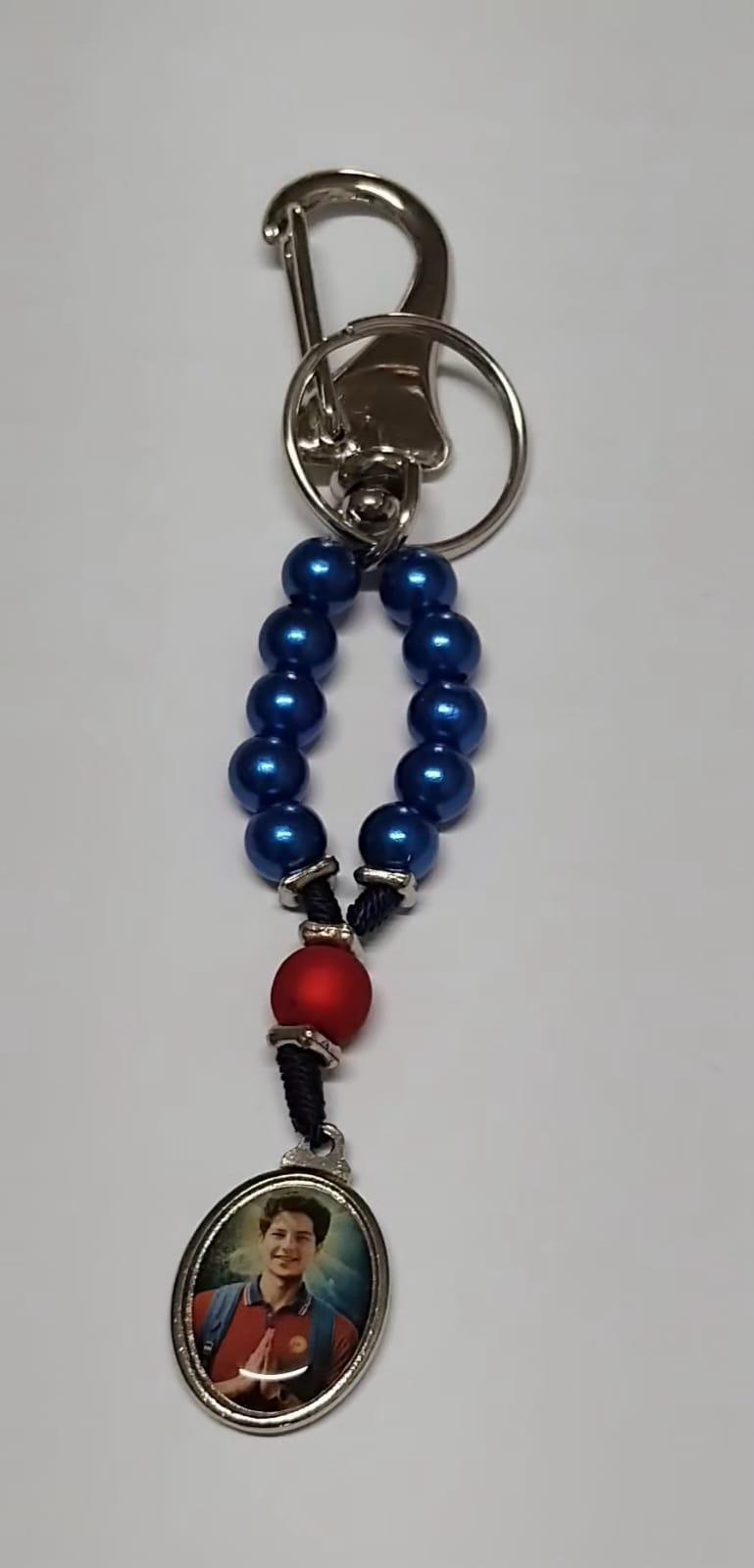 imagem de Dezena chaveiro azul - Carlo Acutis