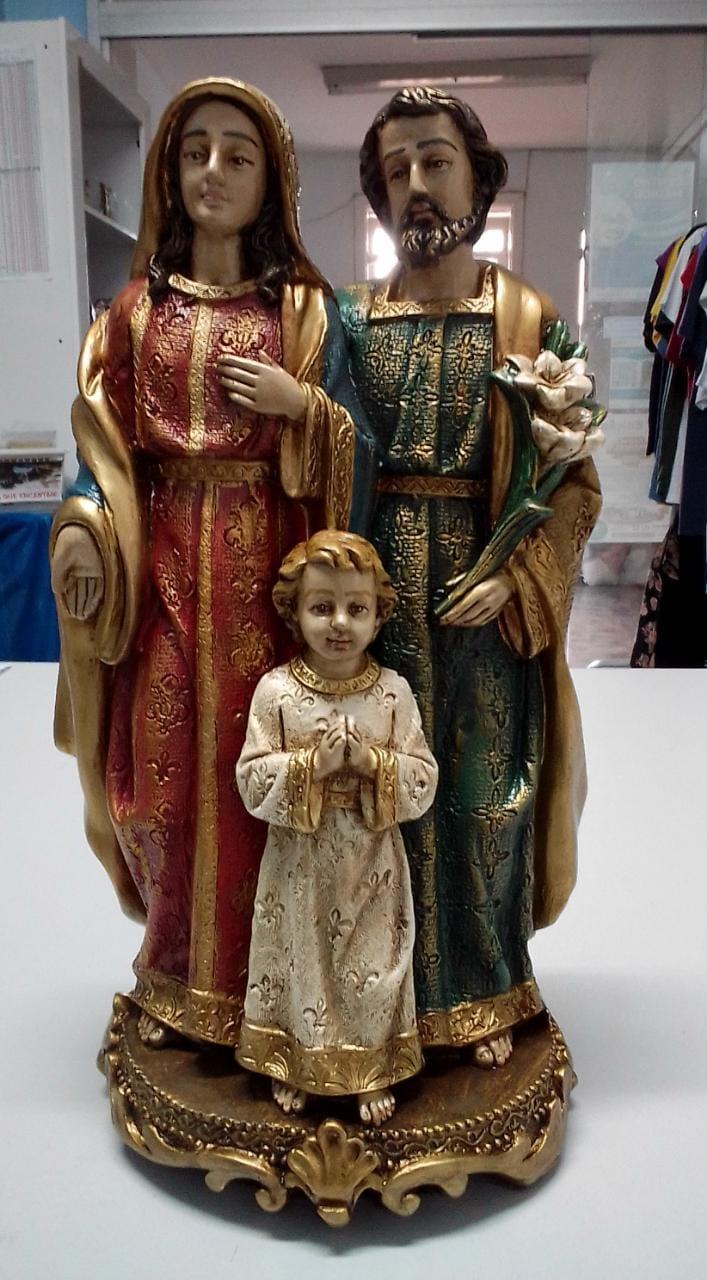 imagem de Sagrada Família em gesso bordada - 29cm
