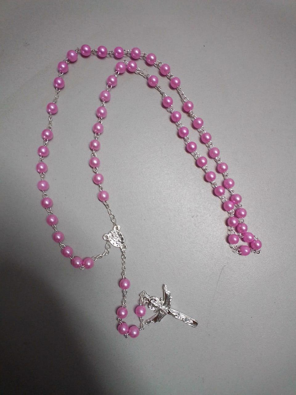 imagem de Terço rosa com caixinha