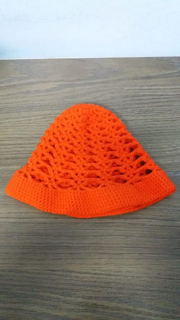 imagem de Gorro de lã laranja