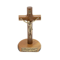 imagem de Crucifixo cilindro madeira imbuia - 26cm