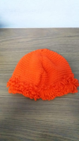 imagem de Gorro de lã laranja com barra trabalhada
