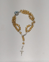 imagem de Terço de pulso cristal dourado